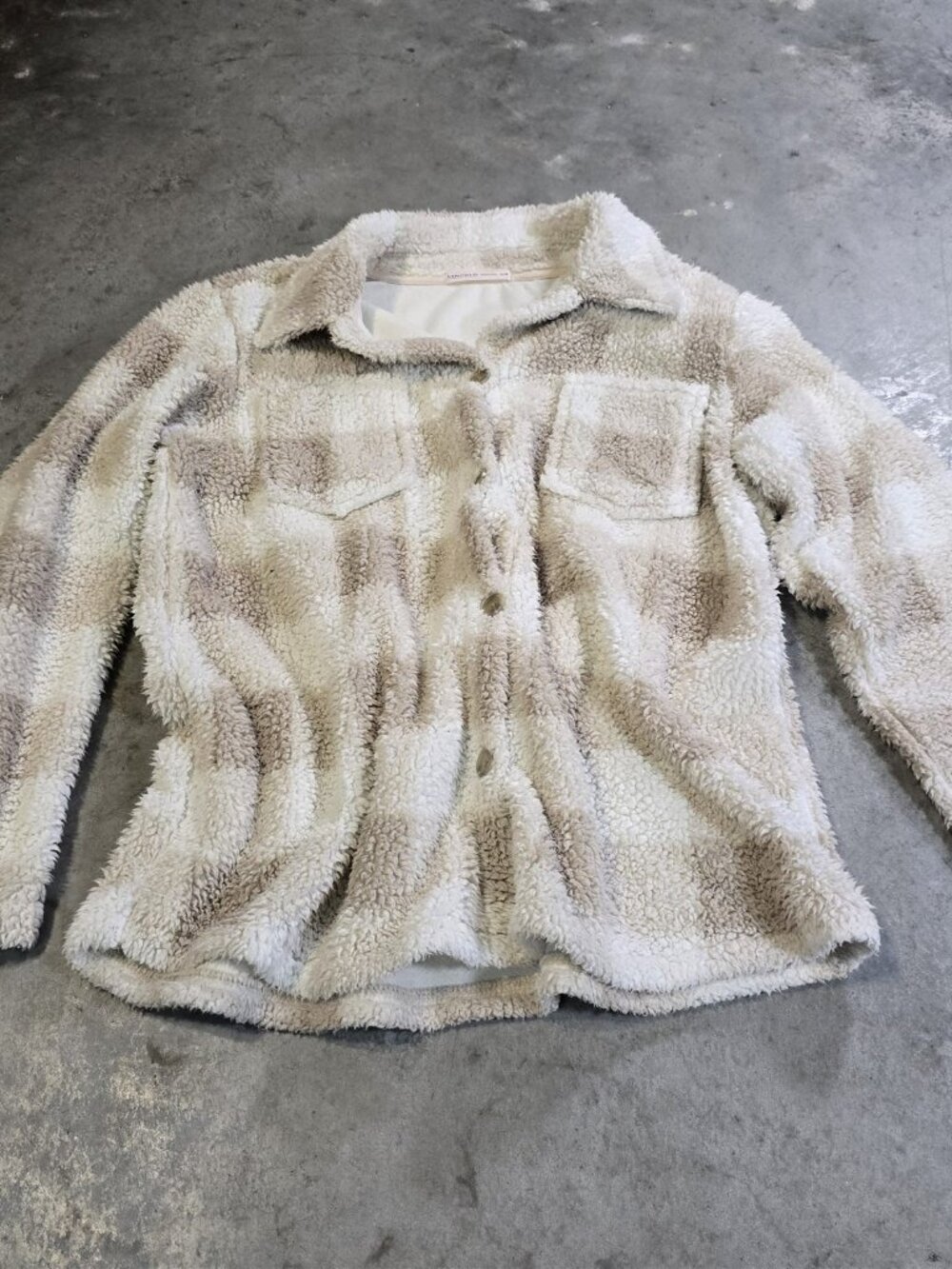 Lincoln Outfitters Cream Beige Buffalo Plaid Sherpa Shacket M
